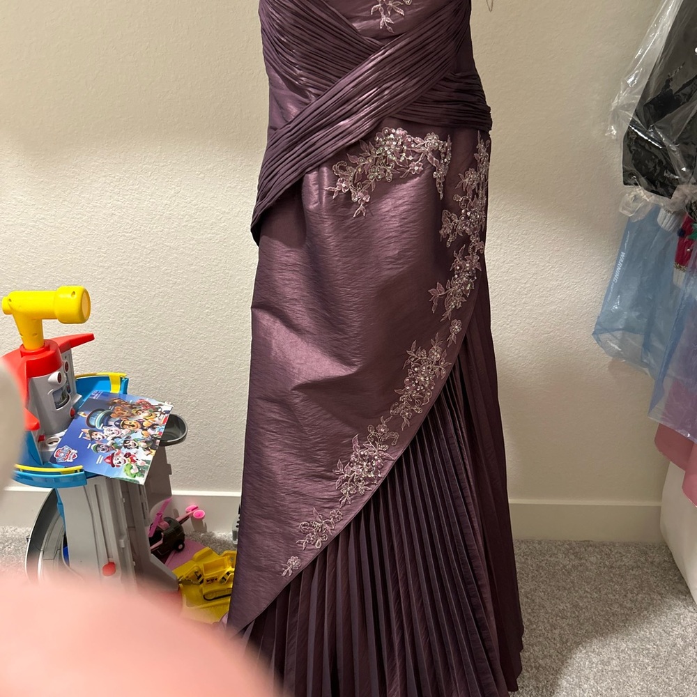 Elegant Purple Wedding Dress